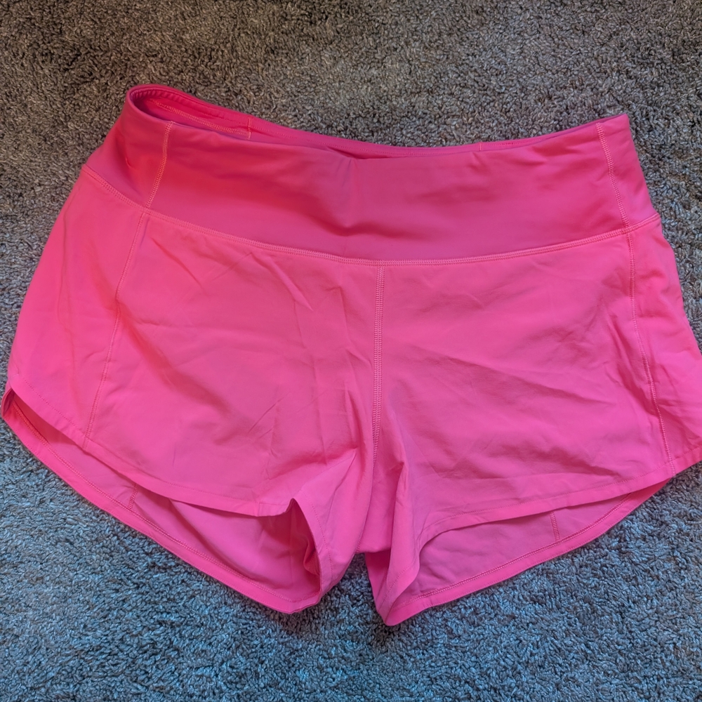 Lululemon Hot Highlighter Pink Speed Shorts Size 8 NWOT 4"
